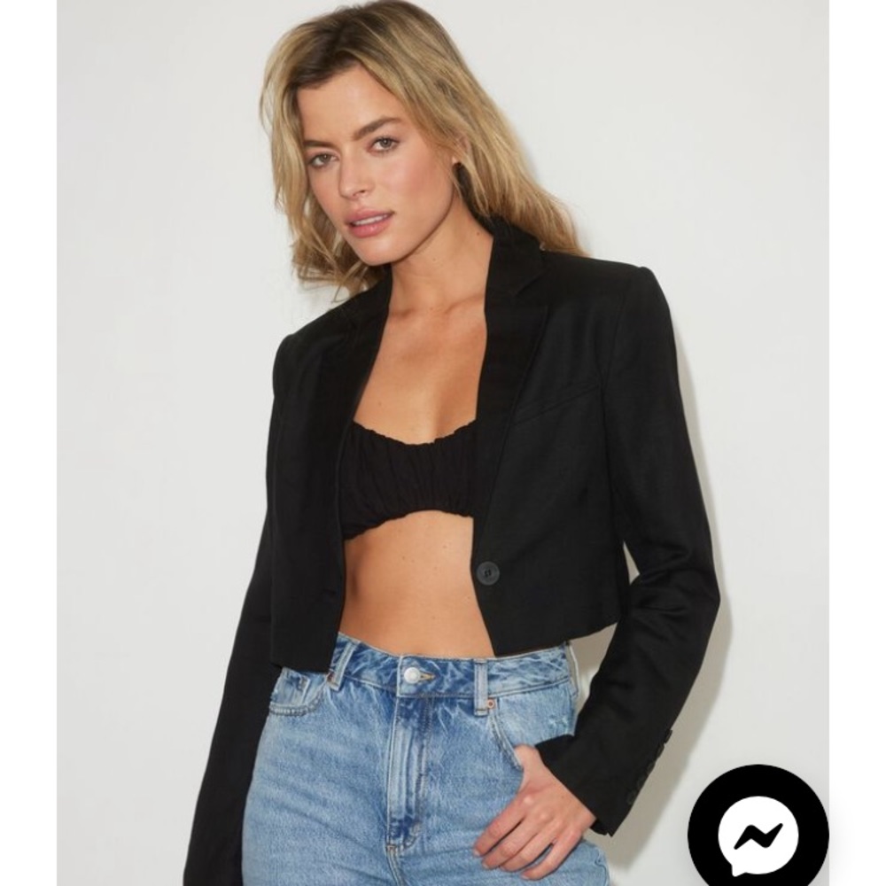 NWT Dynamite black linen cropped blazer and shorts with waistband in size small